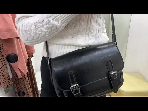 ❤️ Олон нийтийн мастурбация нь залуу гичий FeralBerry нь шодой нь тохируулагч өрөөнд ❤️❌ Супер секс манайд